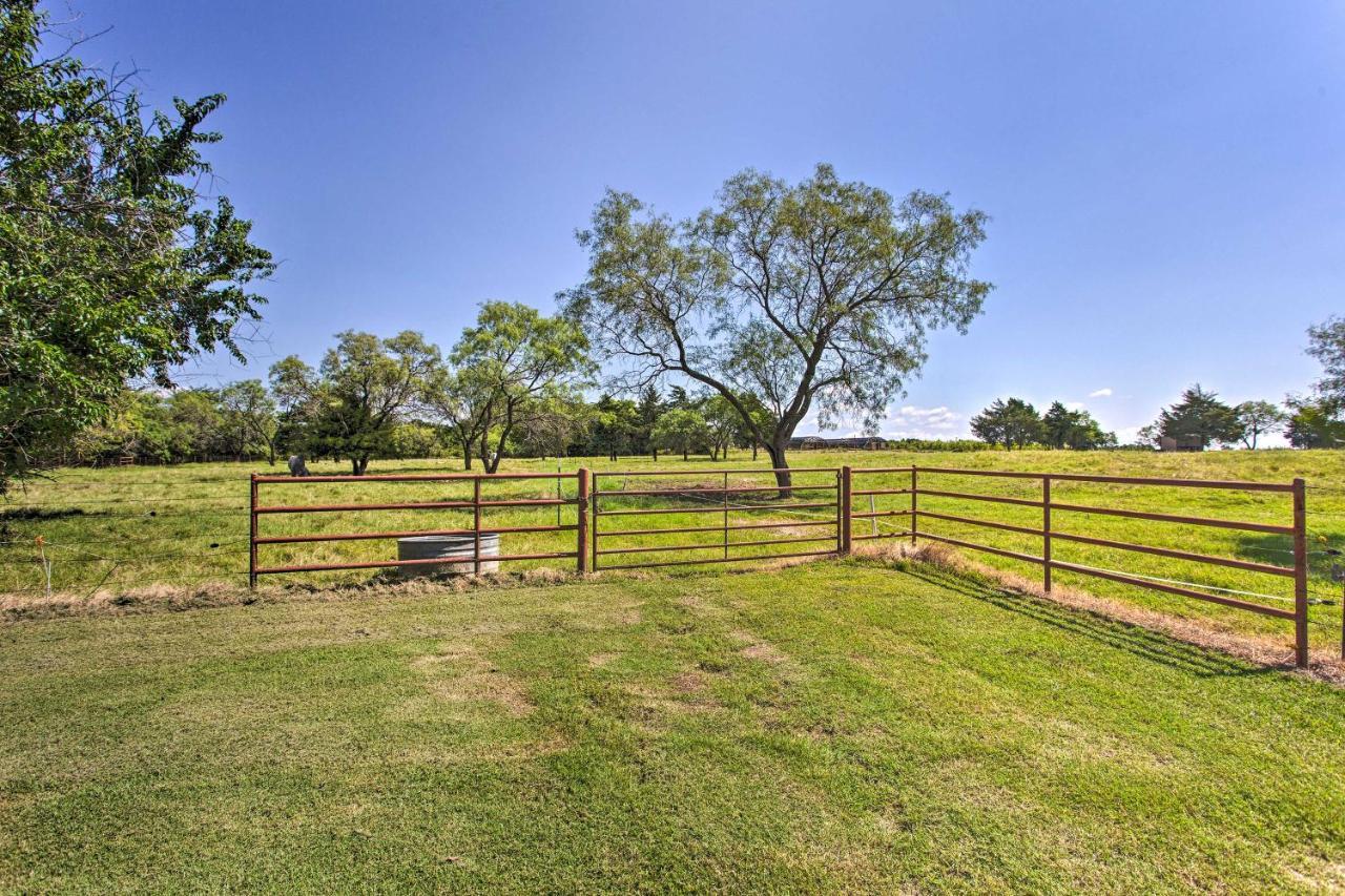 Texas Cabin On 130 Acres Walk To Lake Ray Roberts Collinsville Exterior foto